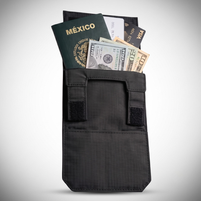 Strydex™ Cartera GuardPocket